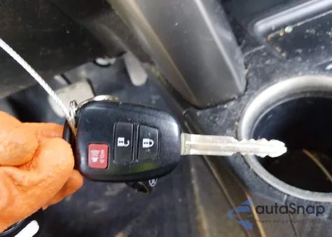 2015 Toyota Rav4 Le from USA, damaged, VIN JTMZFREV7FD044948